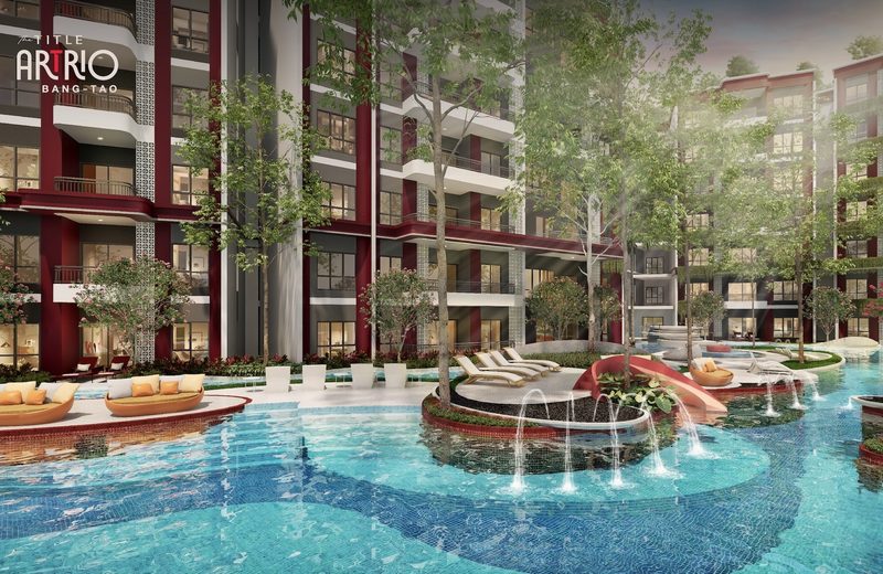 Communal Pool & Jacuzzi